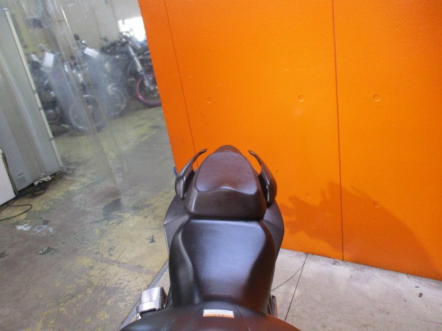 シートもこの通り破れもなければへたりもありません！来店が難しい場合にはお電話にて通販も可能ですよ！！